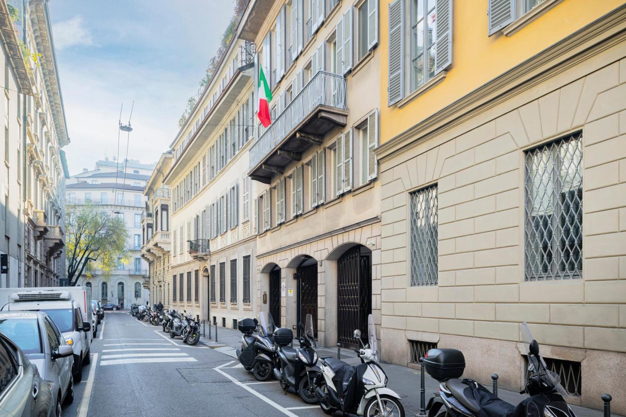 Borgonuovo — Photos 1